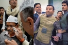 Man threw ink on kejriwal became supporter