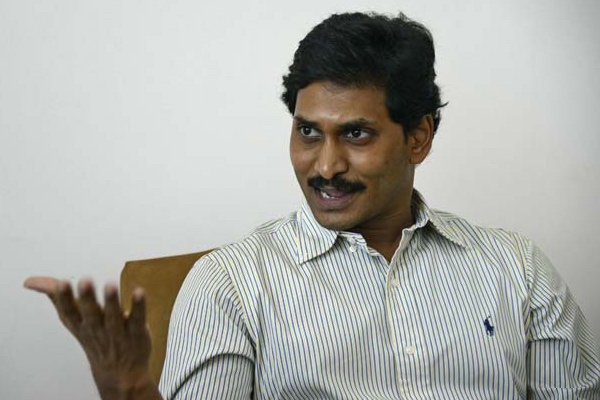 Jagan fire on chandrababu